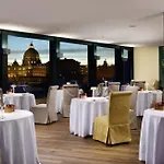 アトランテ スター ホテル 4*