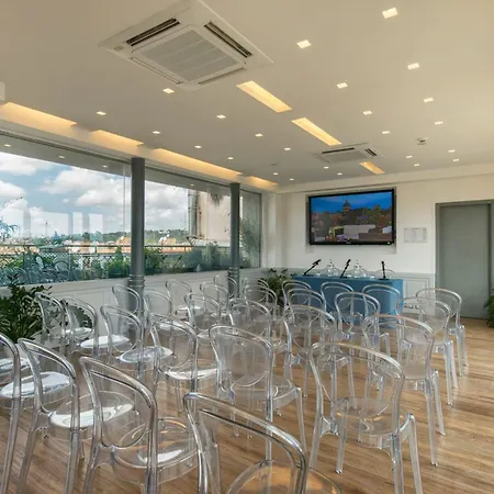 アトランテ スター 4*